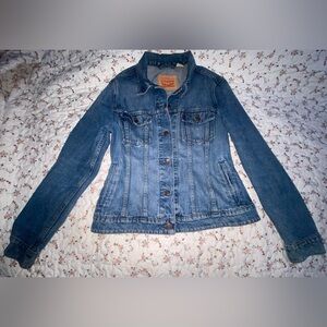 Levi's Blue Denim Jacket ( Women’s)